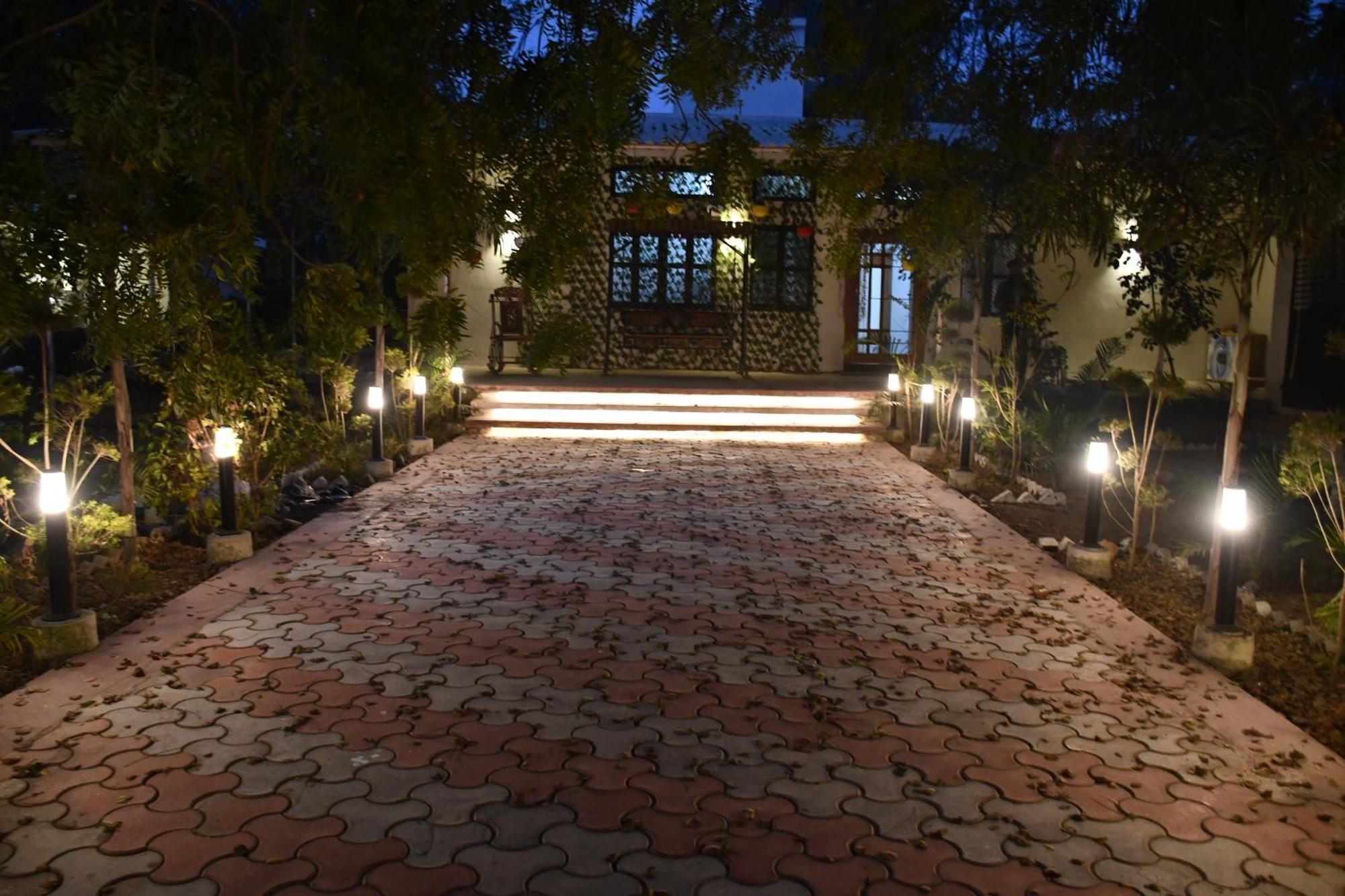Gc Farms Ayodhya Exterior foto